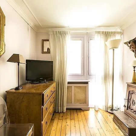 Varenne Halldis Apartment Parigi